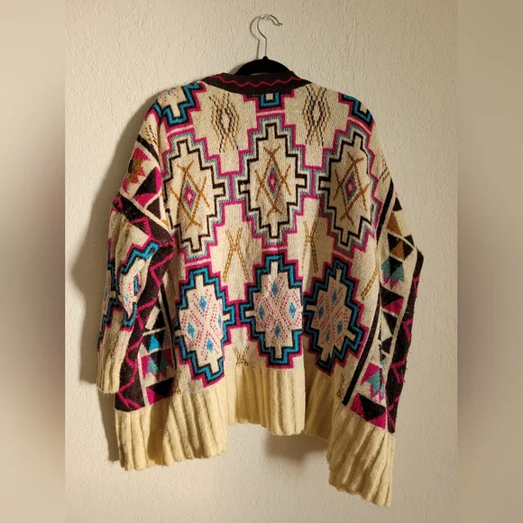 Jen's pirates booty southwest cardigan | size small - Picture 8 of 8